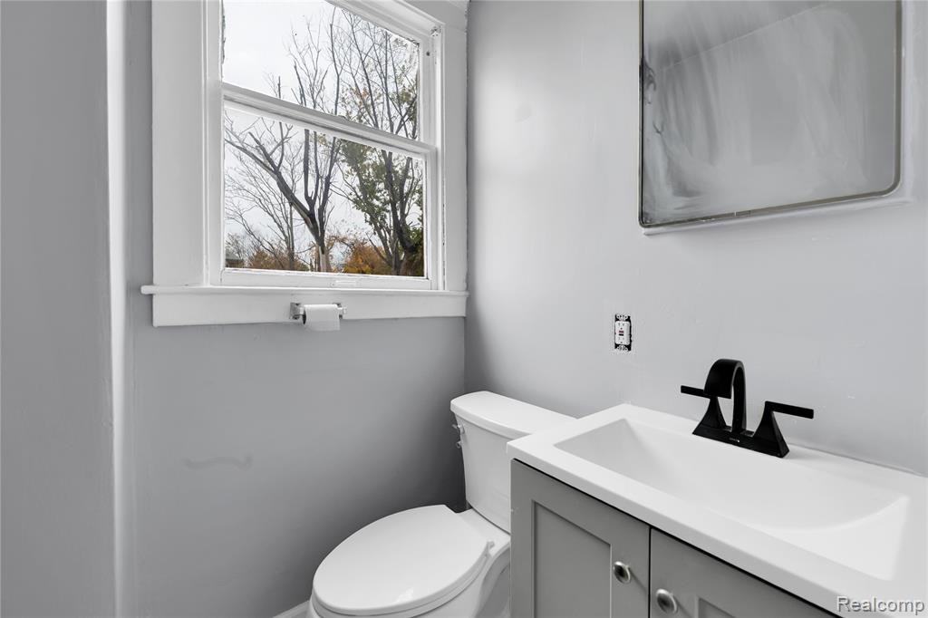 78 W Arizona Street, Detroit, MI 48203 — Photo 11