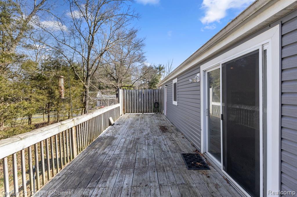 8878 RIVER VALLEY Road, Brighton, MI 48116 — Photo 24