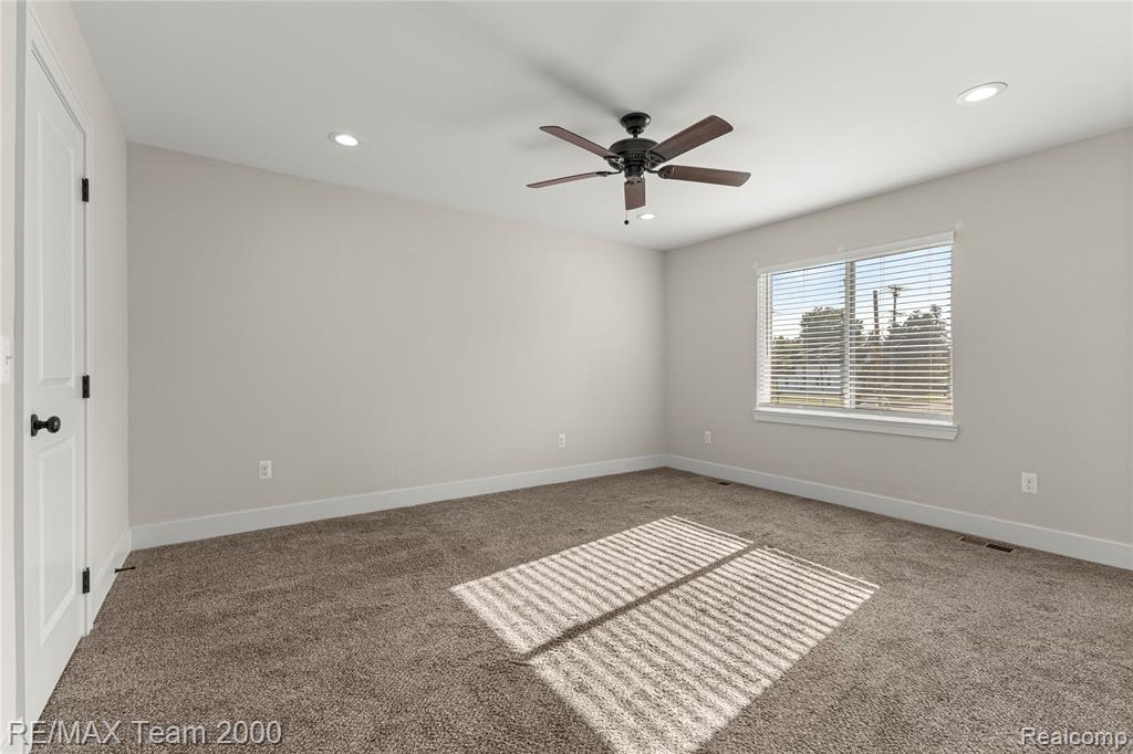 215 Clinton Street, Romeo, MI 48065 — Photo 22