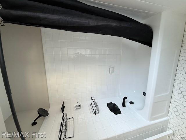 18283 Woodbine Street, Detroit, MI 48219 — Photo 13