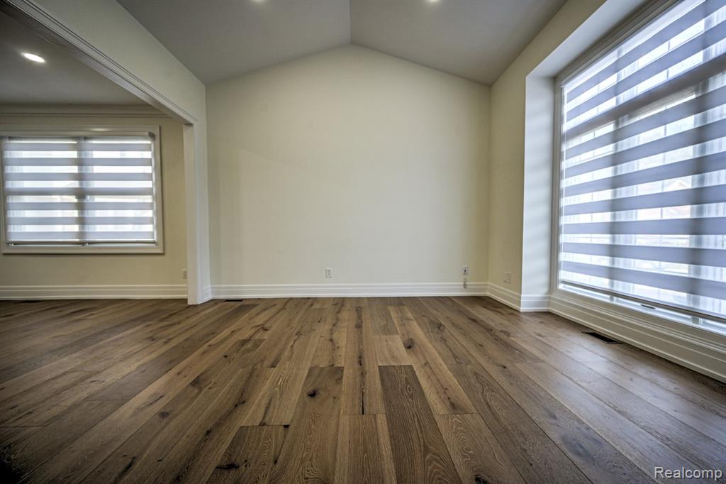 7418 Rafford Lane, West Bloomfield, MI — Photo 11