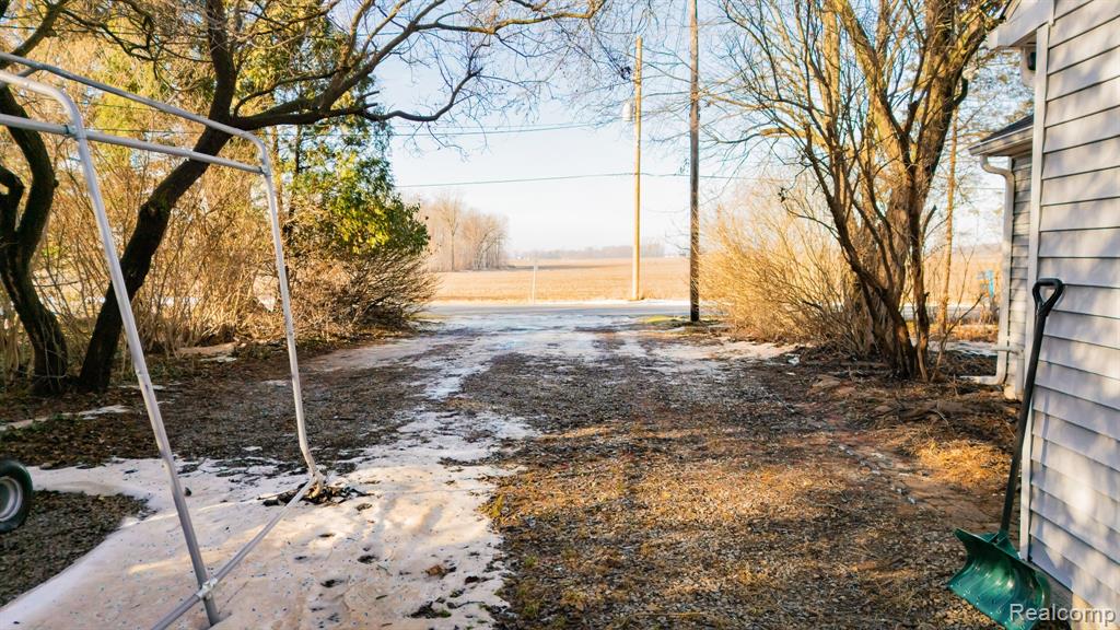 3048 Webberville Road, Webberville, MI 48892 — Photo 43