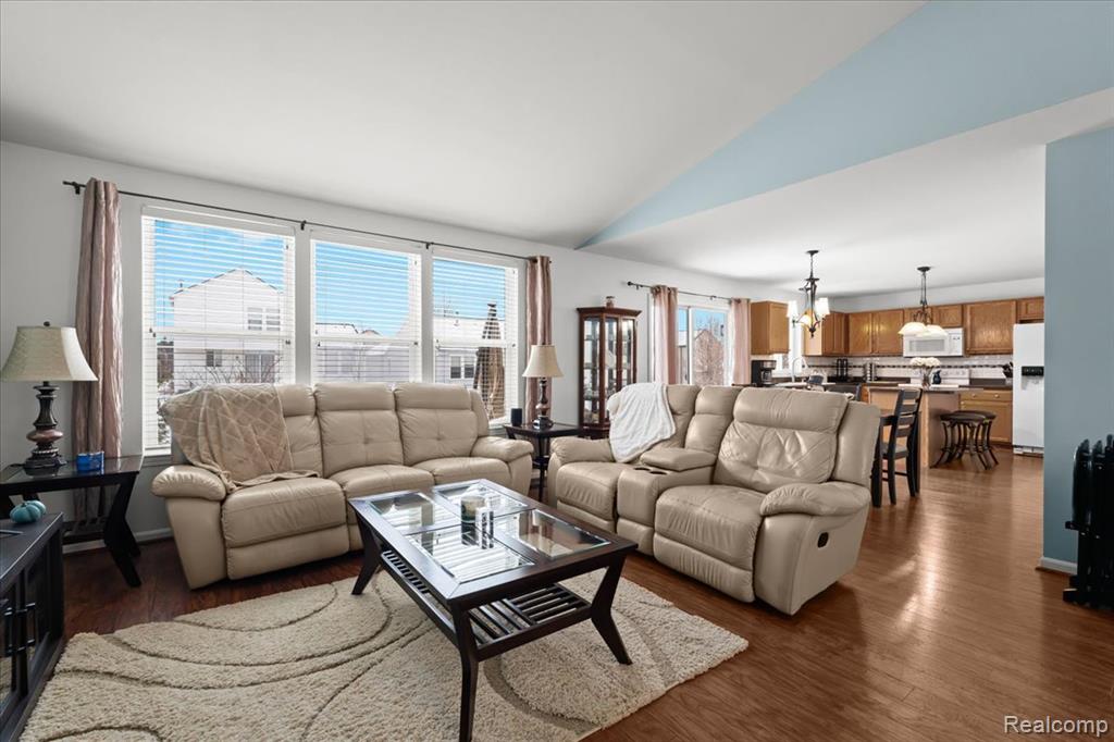 5071 Meadow Crest Circle, Holly, MI 48442 — Photo 4