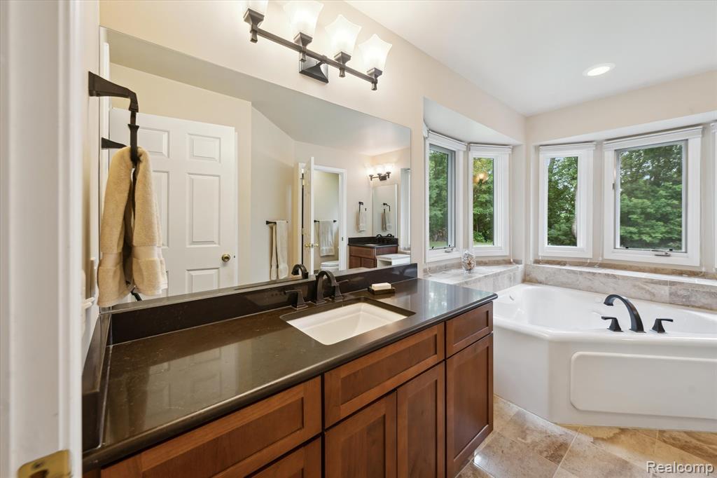 5993 Rosewood Parkway, White Lake, MI 48383 — Photo 23