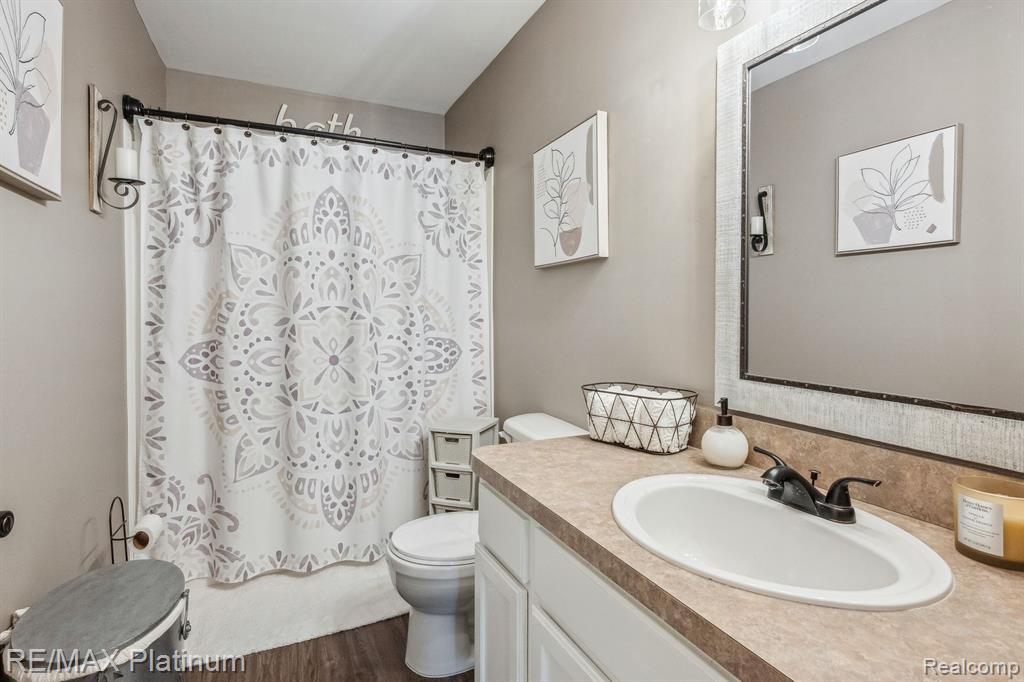 3072 KNEELAND Circle, Howell, MI 48843 — Photo 10