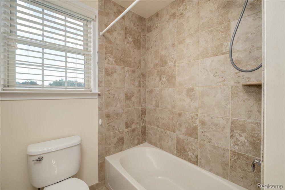 17904 Crestbrook Drive, Northville, MI 48168 — Photo 39