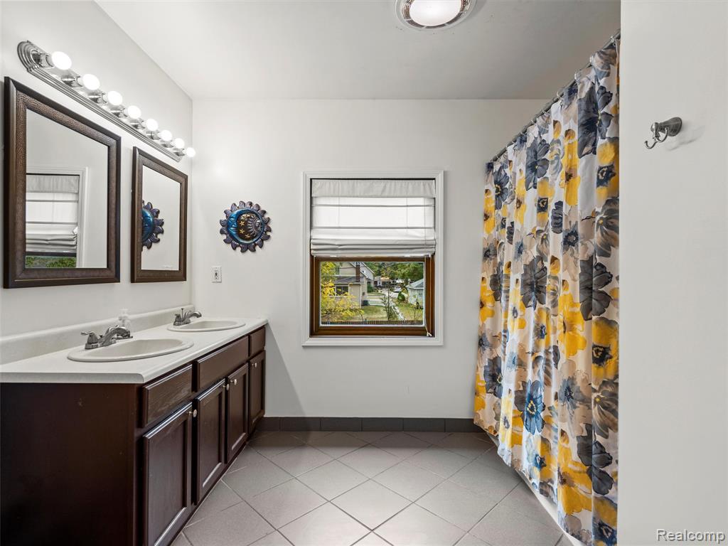 332 E Gates Street, Romeo, MI 48065 — Photo 29
