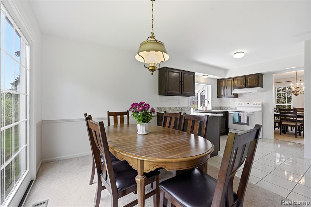 3464 Buckingham Trail, West Bloomfield, MI 48323 — Photo 18