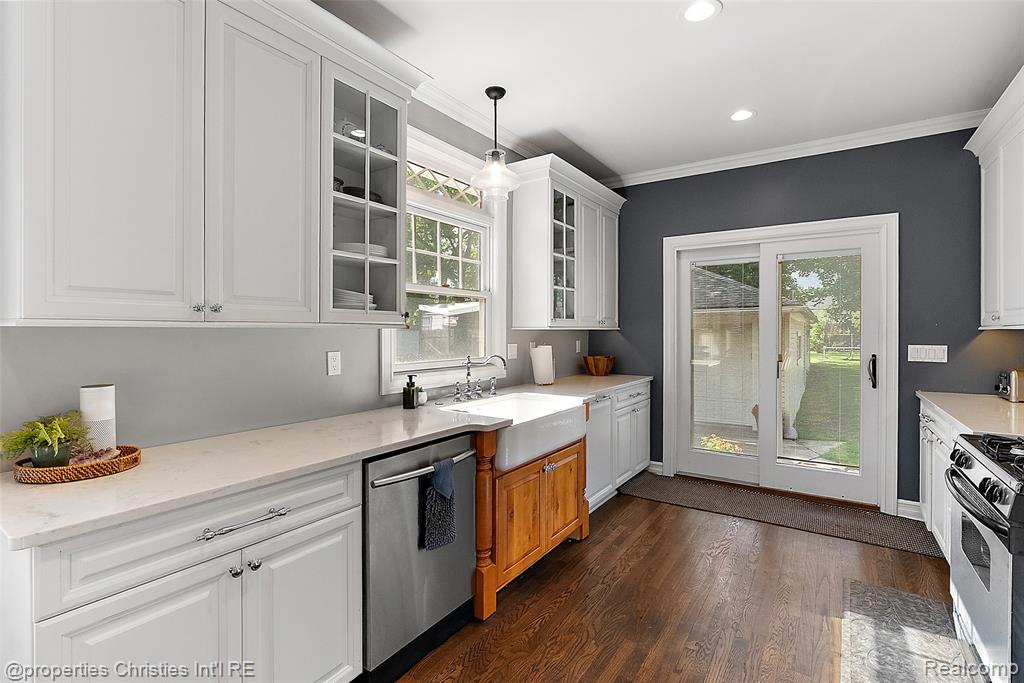 525 Broadacre Avenue, Clawson, MI — Photo 18