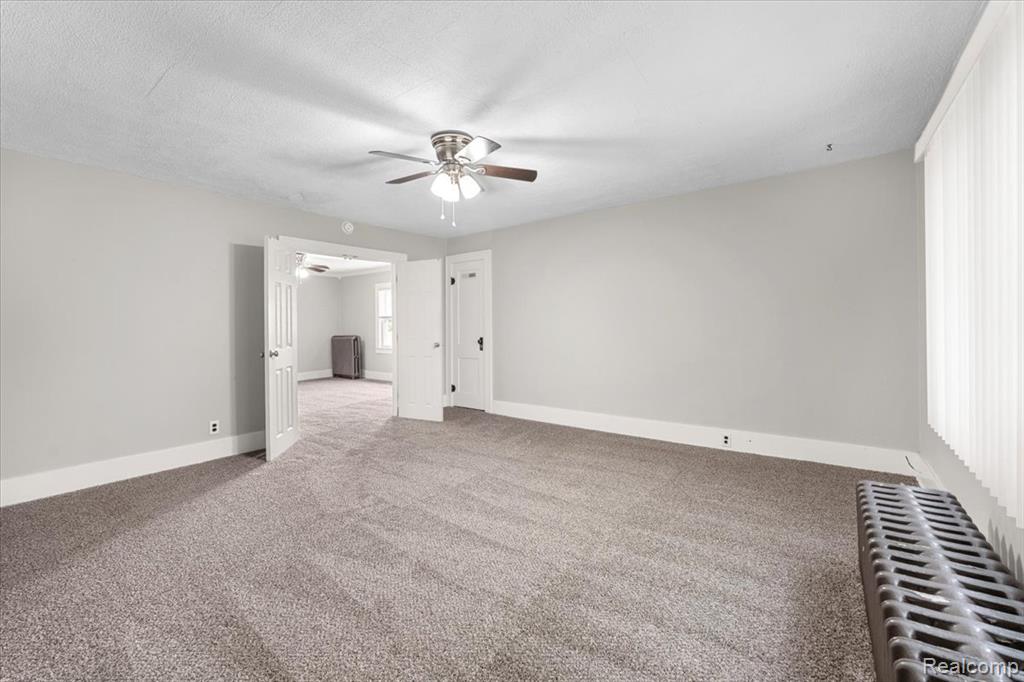 922 Maple, Wyandotte, MI 48192 — Photo 21