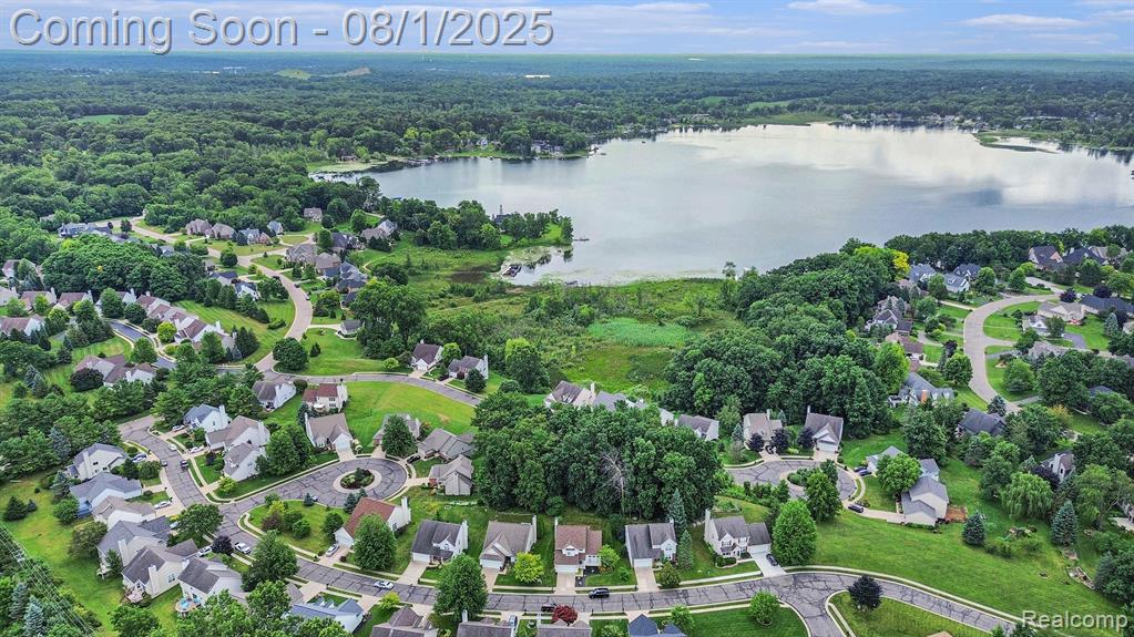 5090 Northfield Drive, Howell, MI 48843 — Photo 3