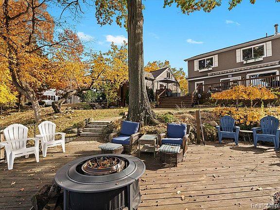 3386 Horrell Court, Fenton, MI 48430 — Photo 30