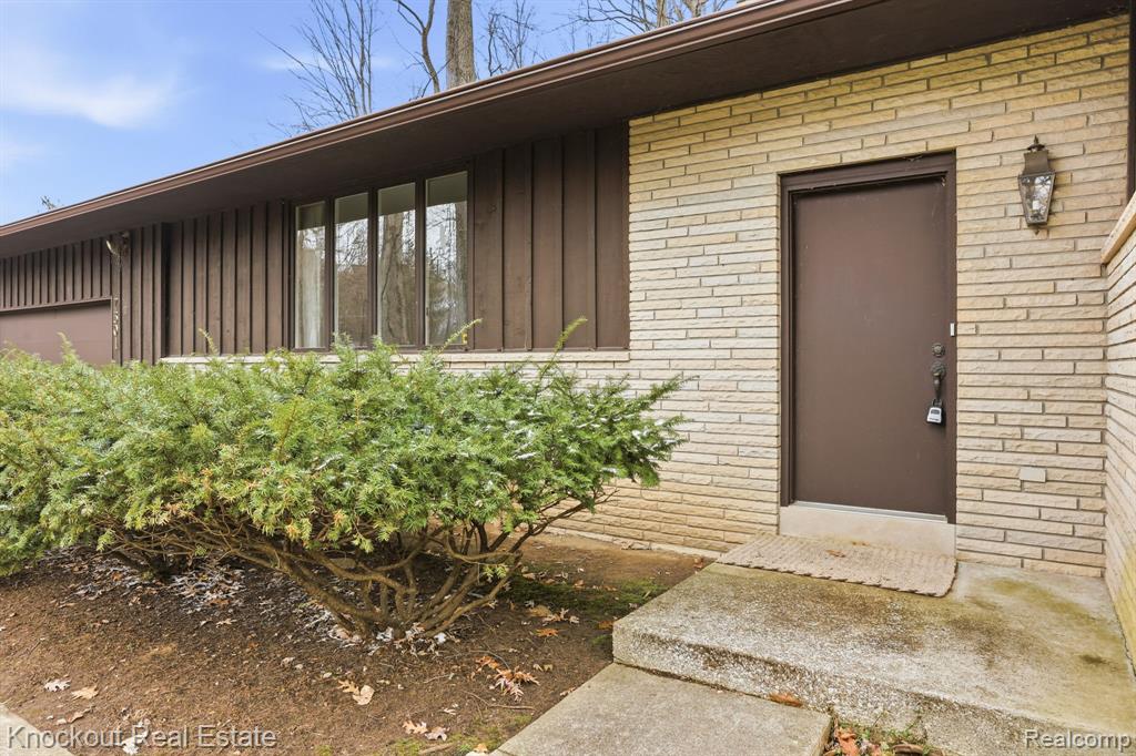 7301 W Ronrick Place, Frankenmuth, MI 48734 — Photo 6