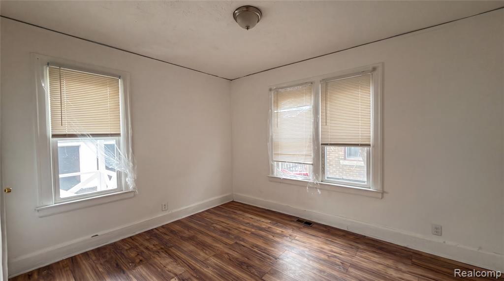 5771 Chatsworth Street, Detroit, MI 48224 — Photo 9