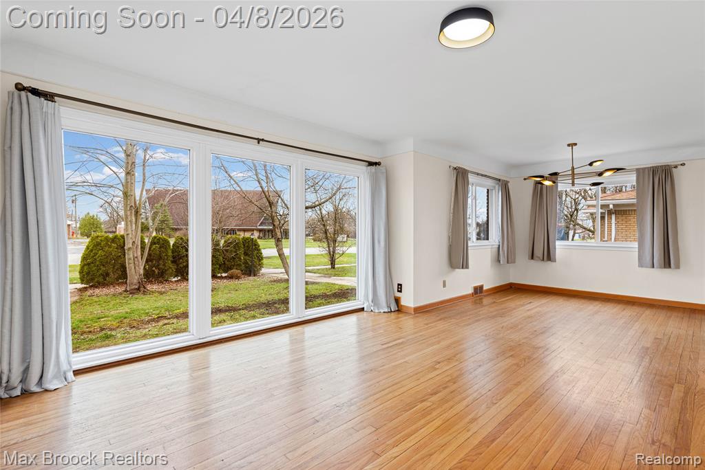 17000 W 13 Mile Road, Beverly Hills, MI 48025 — Photo 4