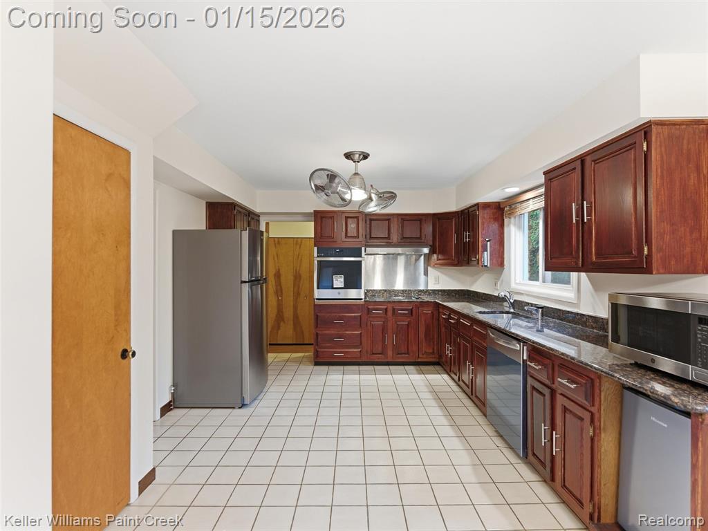 7434 Glengrove Drive, Bloomfield Hills, MI — Photo 15