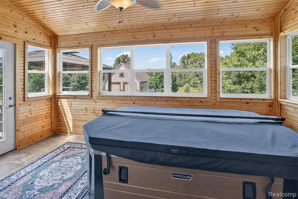 5372 Stone Garden Drive, Howell, MI 48843 — Photo 25