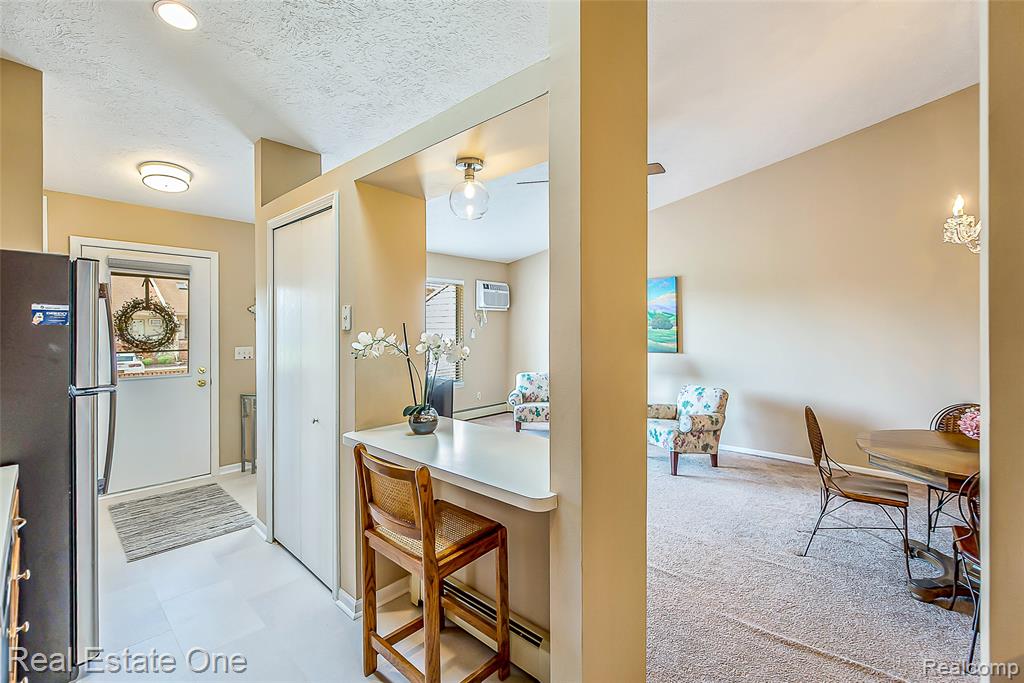 62177 TICONDEROGA, 4, South Lyon, MI 48178 — Photo 10