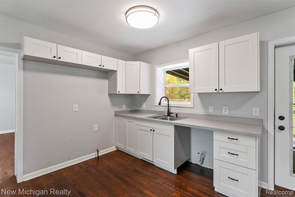 6239 Grange Hall Road, Holly, MI 48442 — Photo 14