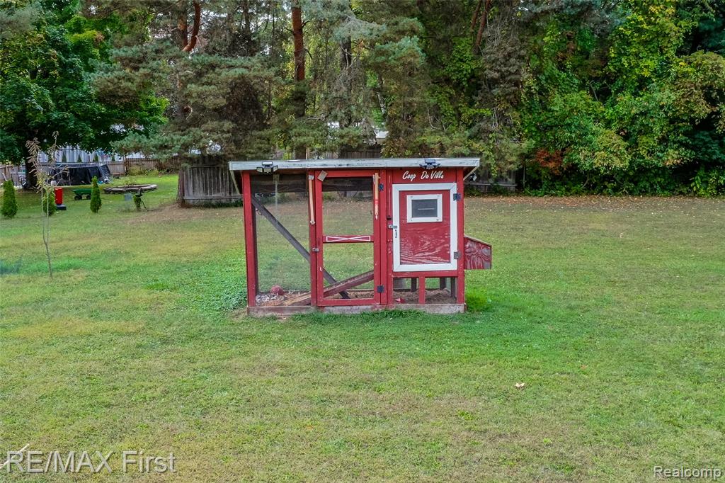 456 Loris Lane, Oxford, MI 48371 — Photo 18