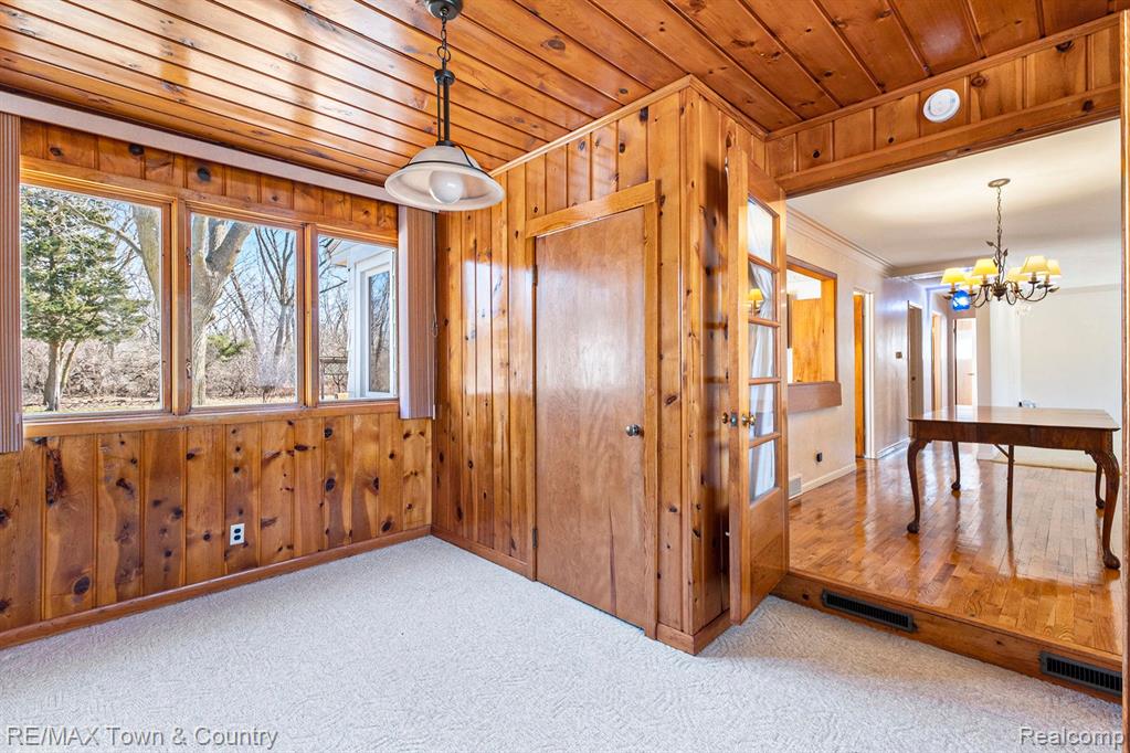 440 CRESTVIEW Street, Flushing, MI 48433 — Photo 11