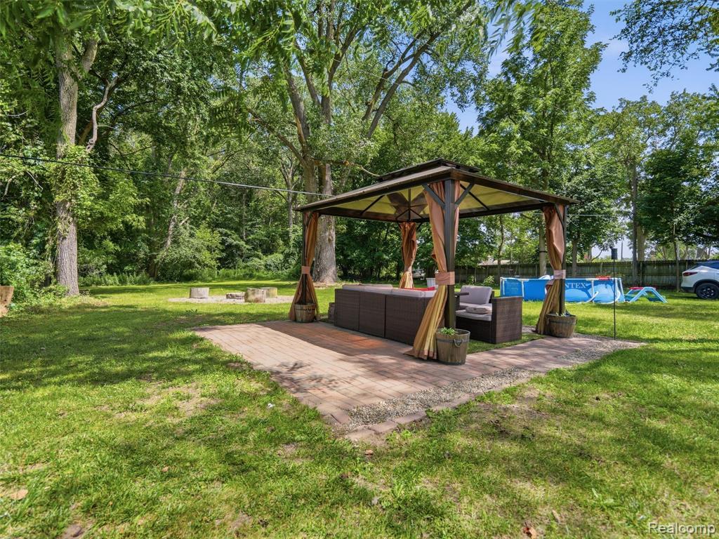 6520 N Hix Road, Westland, MI — Photo 32