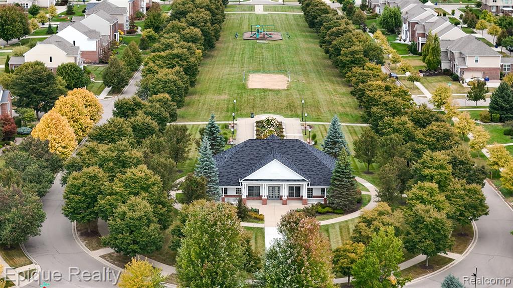 49635 Courtyard Lane, Canton, MI 48188 — Photo 50
