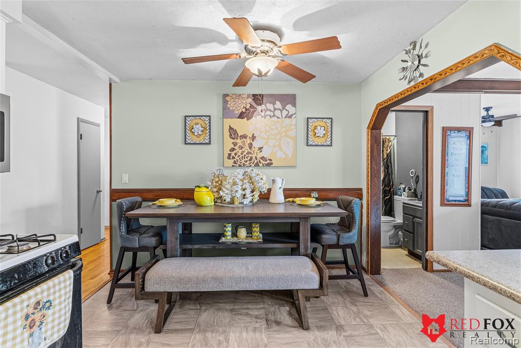 2379 Hialeah Drive, Flint, MI 48507 — Photo 14