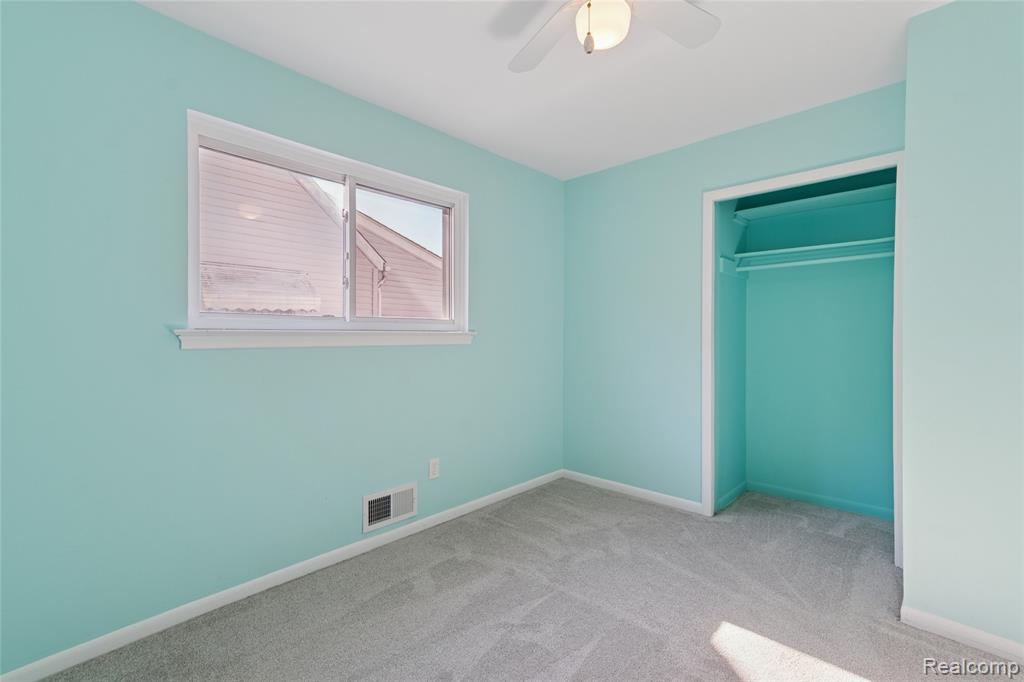 7732 Hipp Street, Taylor, MI 48180 — Photo 25