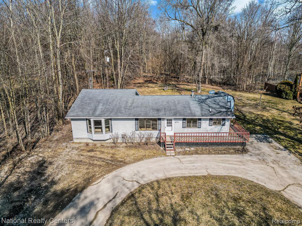 4476 W Allen Road, Howell, MI 48855 — Photo 2