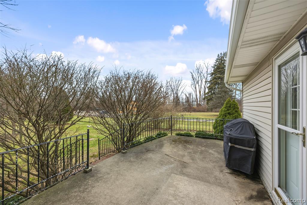 21650 Telegraph Road, Romulus, MI 48174 — Photo 46