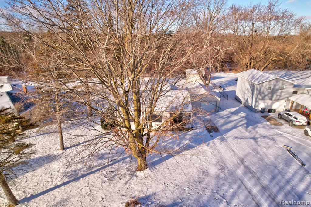 5465 Johnson Road, Flushing, MI 48433 — Photo 46