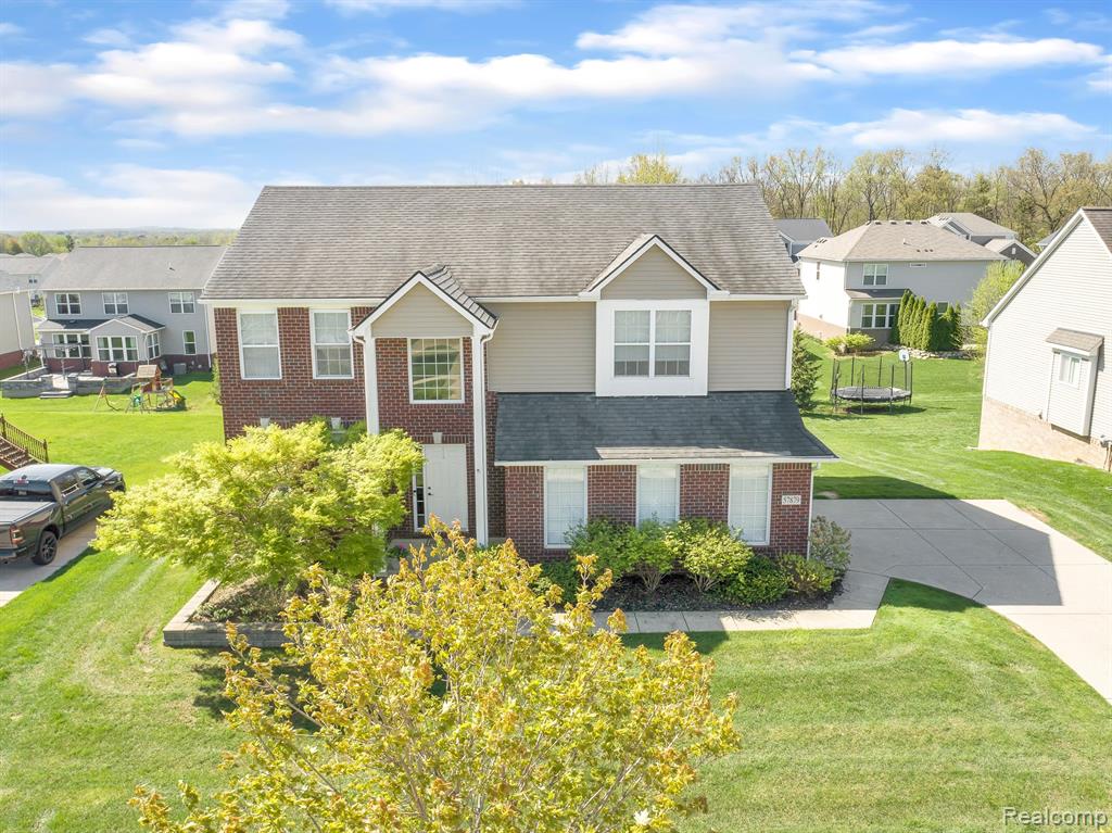 57879 CIDER MILL Drive, New Hudson, MI 48165 — Photo 59