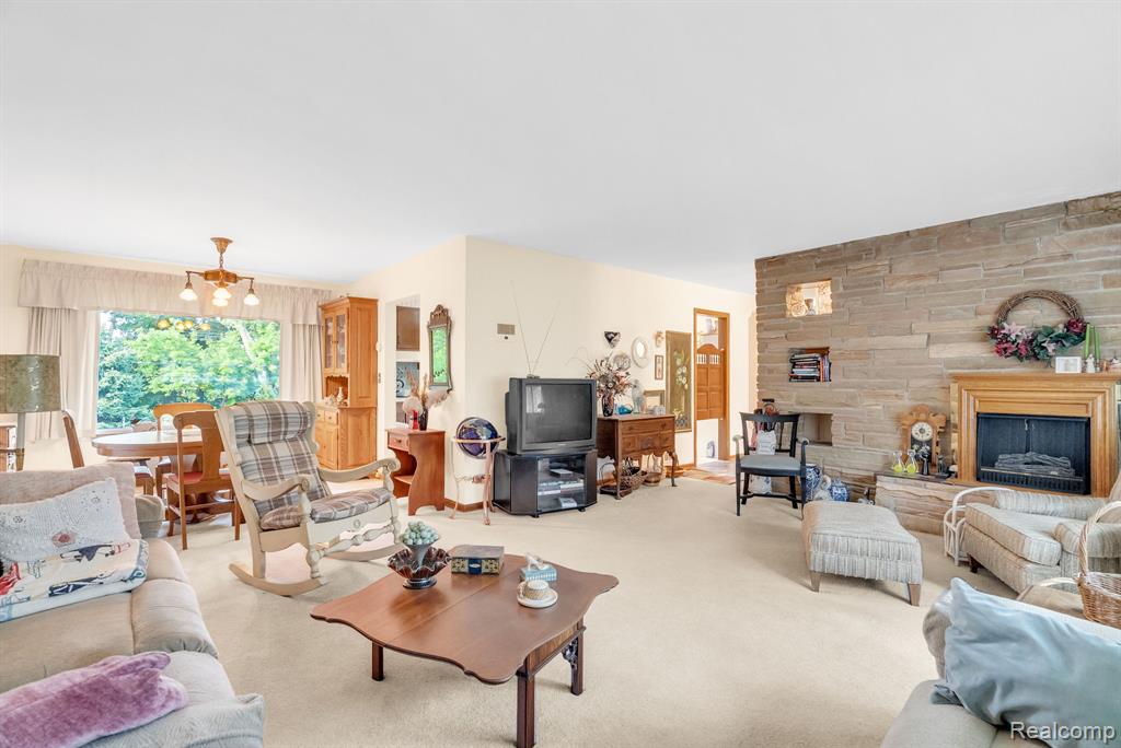 4320 Mar Moor Drive, Lansing, MI 48917 — Photo 7
