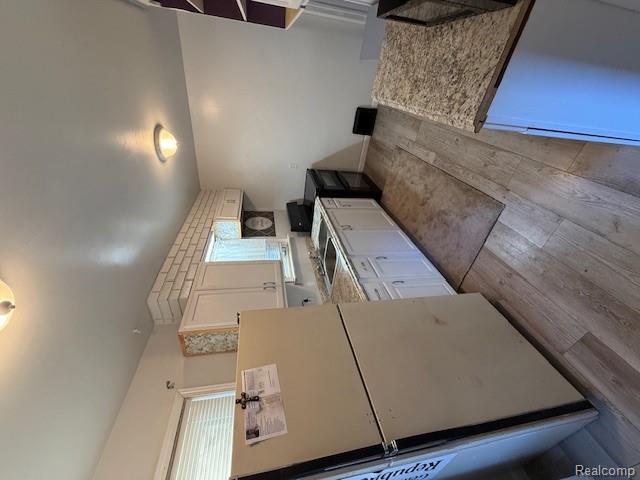 526 McKeighan Avenue, Flint, MI 48507 — Photo 19