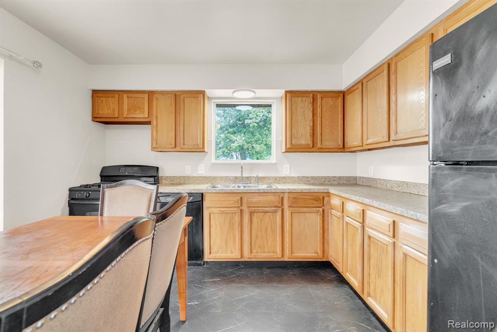 17207 Archdale Street, Detroit, MI 48235 — Photo 17