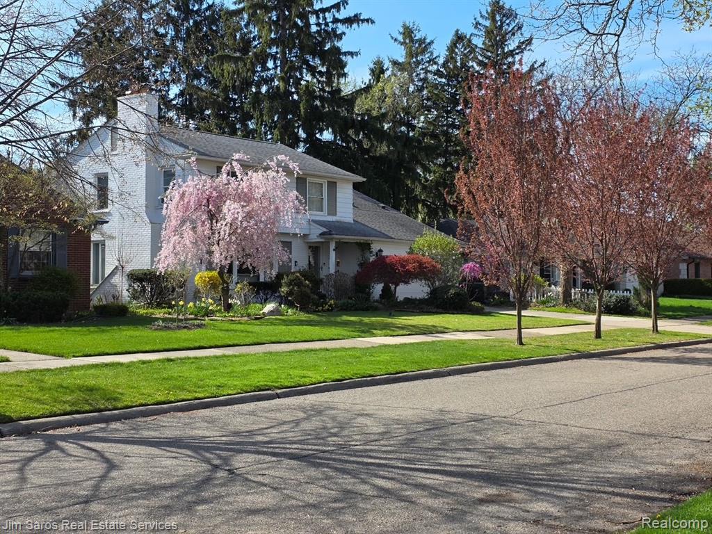 20114 Fairway Drive, Grosse Pointe Woods, MI 48236 — Photo 30