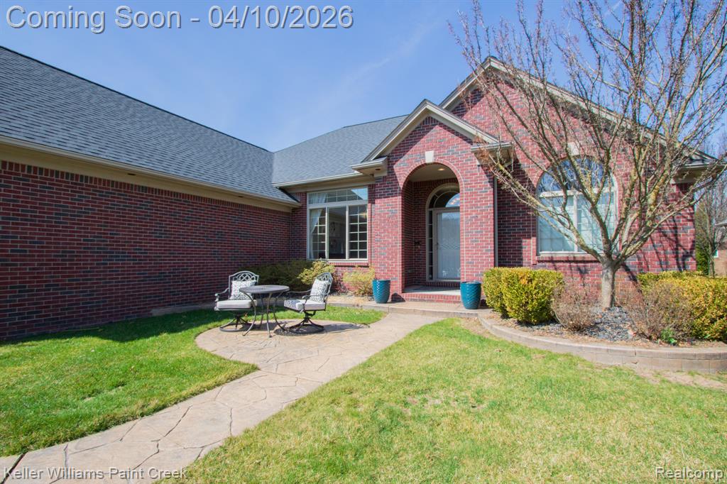 45907 Lookout Drive, Macomb, MI 48044 — Photo 3