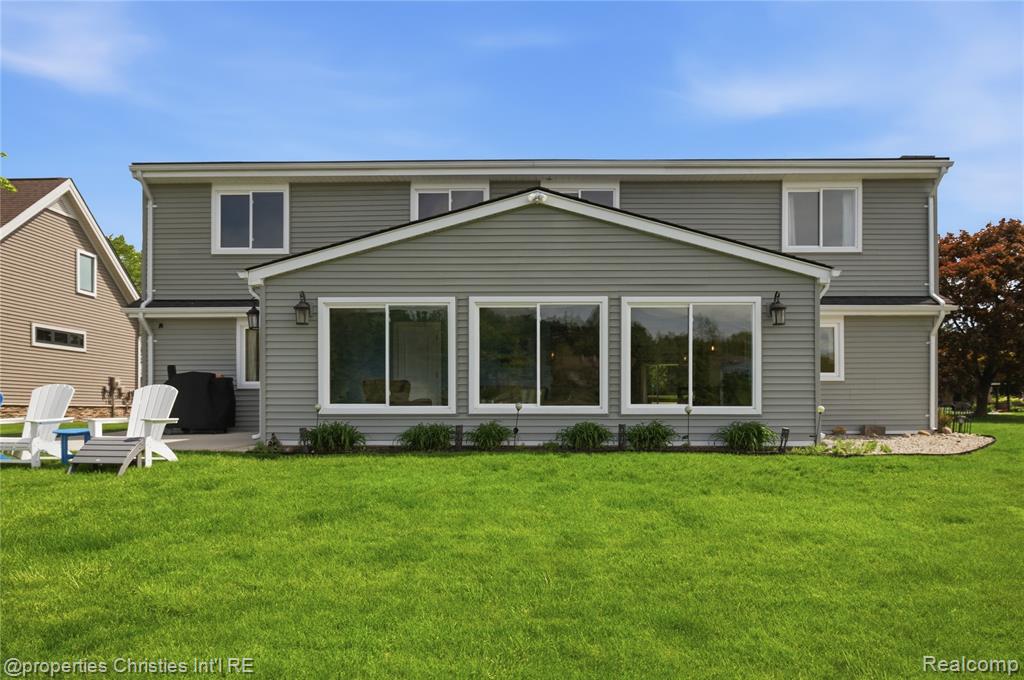 6672 Seth Court, Clarkston, MI 48348 — Photo 14