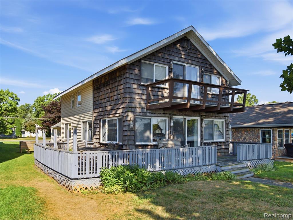 12029 Torrey Road, Fenton, MI 48430