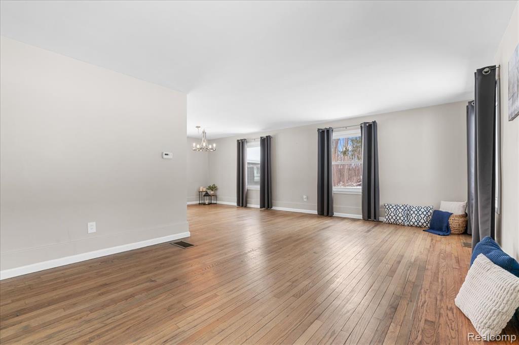 4666 Brighton Road, Brighton, MI 48116 — Photo 19