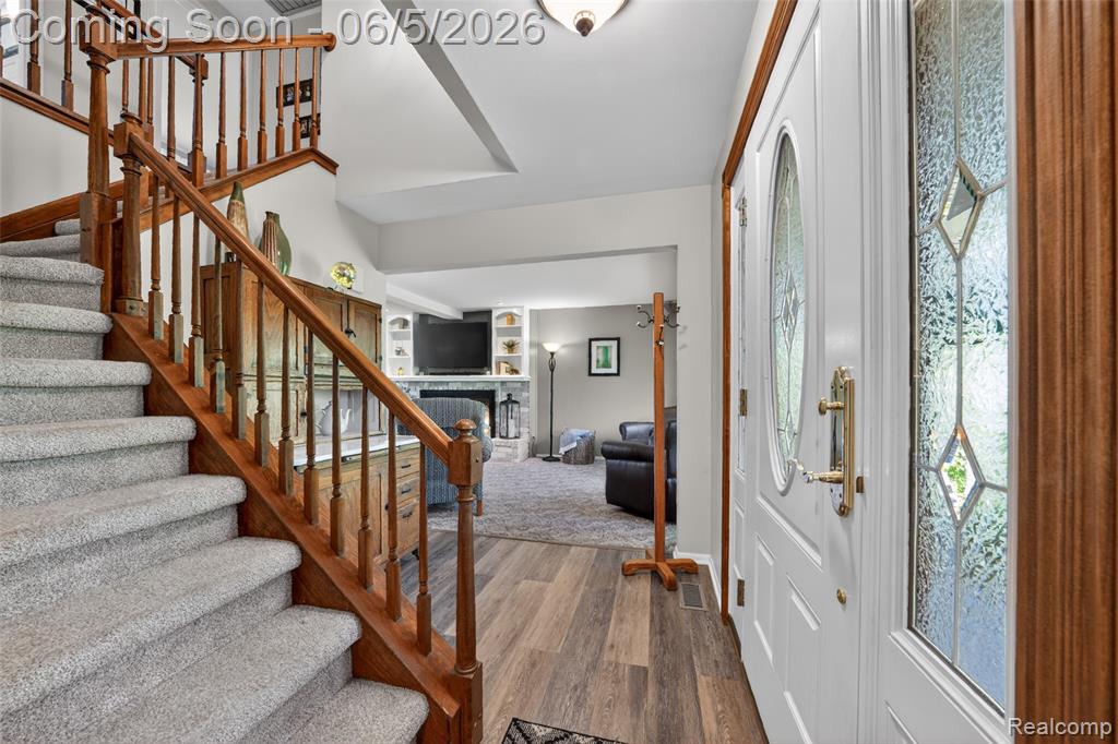 7841 Rampart Trail, Waterford, MI 48327 — Photo 14