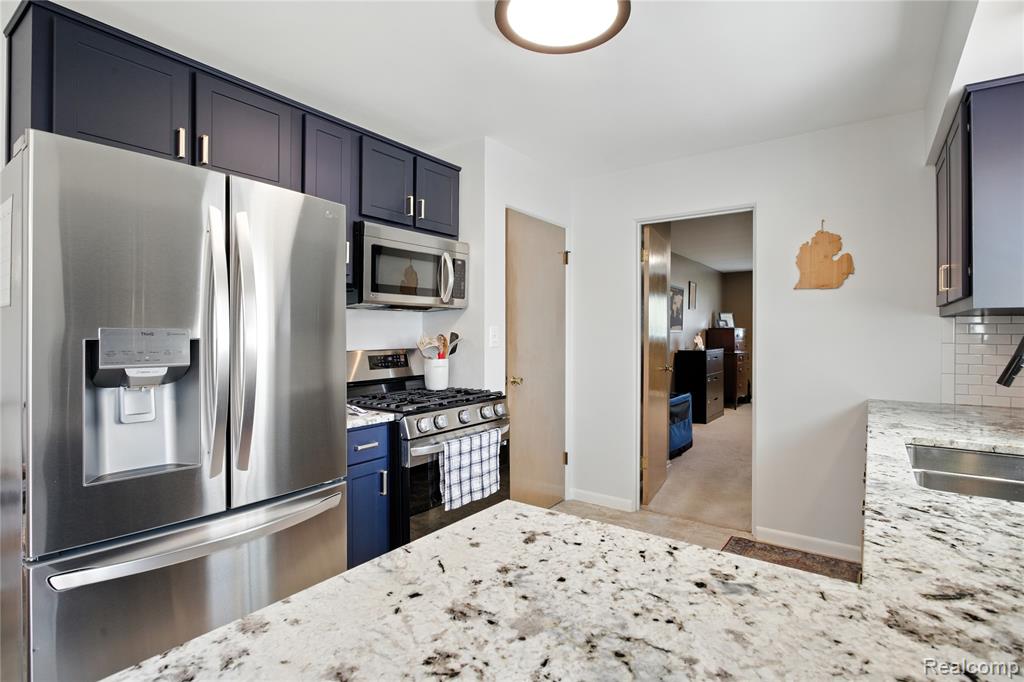 4521 Trapani Lane, Swartz Creek, MI 48473 — Photo 24