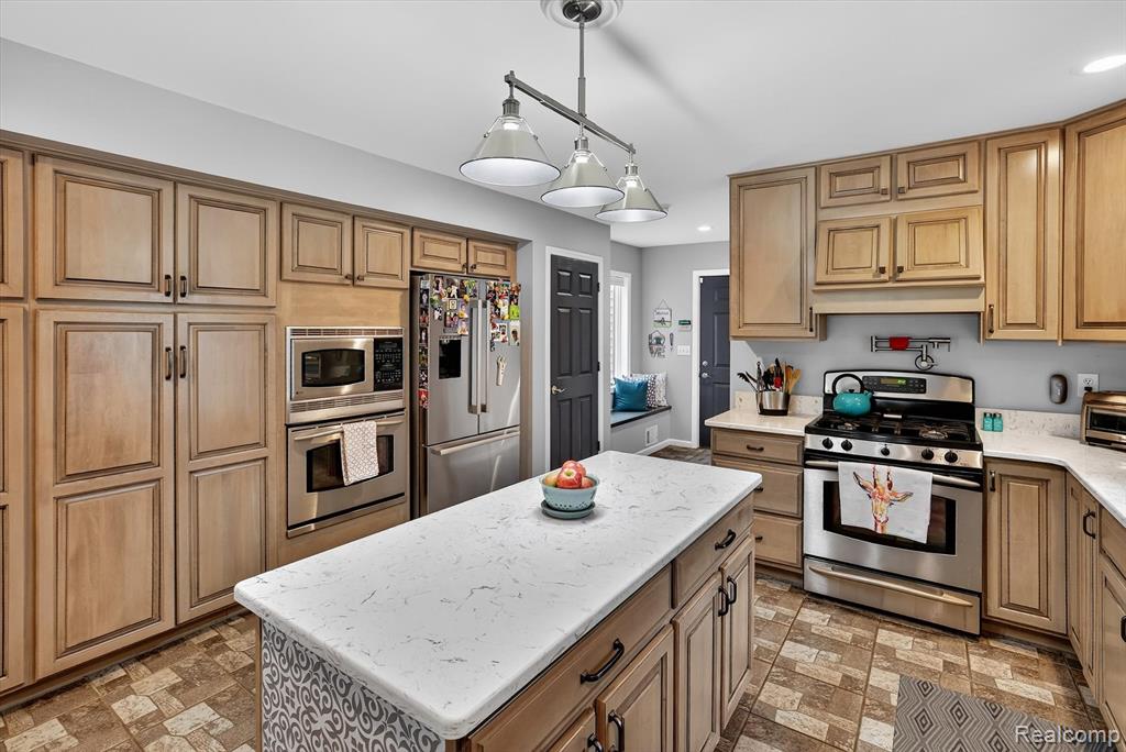552 N McKinley Road, Flushing, MI 48433 — Photo 23