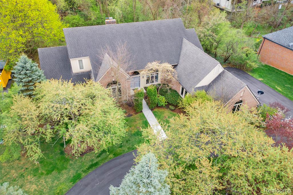 4599 RAVINE Drive, Bloomfield Hills, MI 48301 — Photo 51