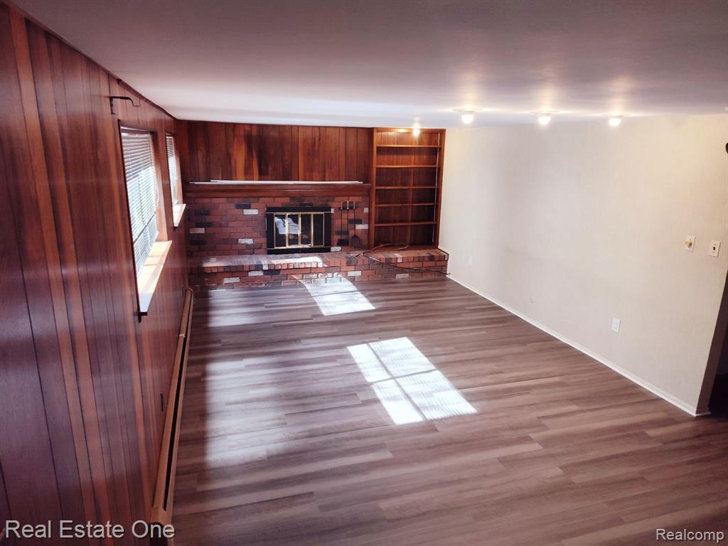 4243 FROSTWOOD Court, Troy, MI 48098 — Photo 8