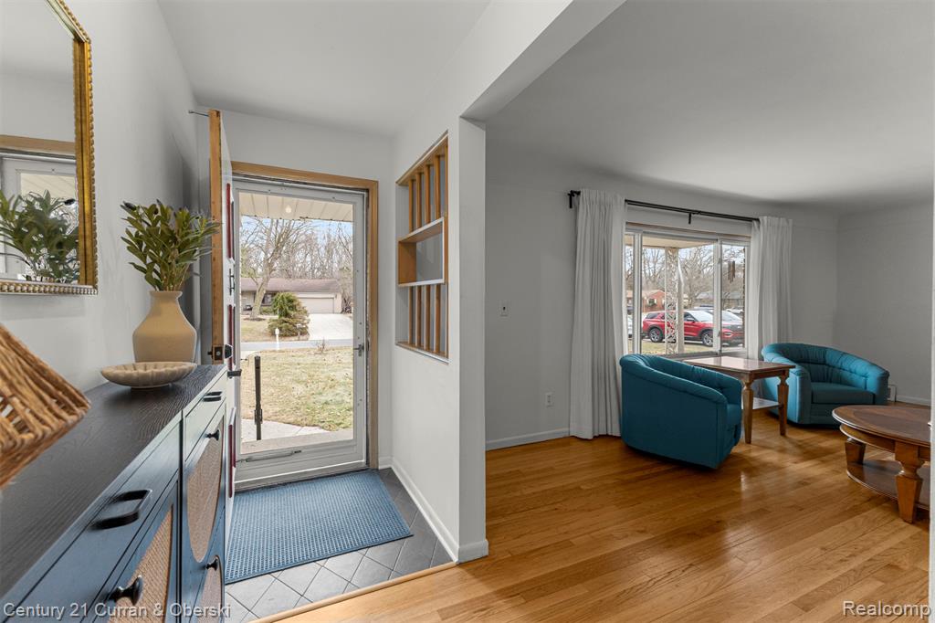 20766 Hcl Jackson, Grosse Ile, MI 48138 — Photo 4