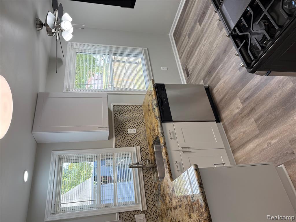 4812 Howe Road, Wayne, MI 48184 — Photo 5