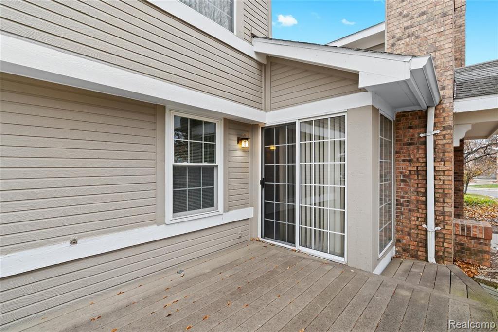6798 Andiron Court, West Bloomfield, MI — Photo 28