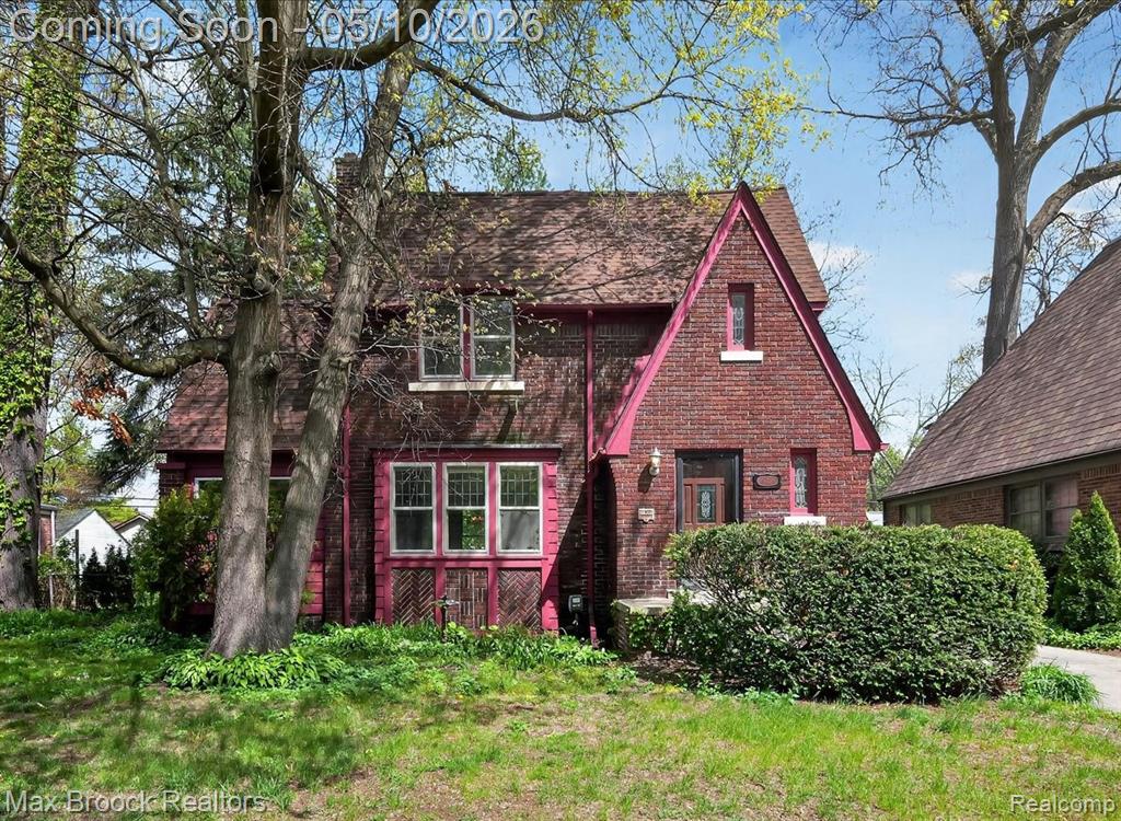 642 W Maplehurst Street, Ferndale, MI 48220 — front exterior